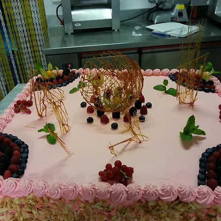 Szálloda Plutone 3*